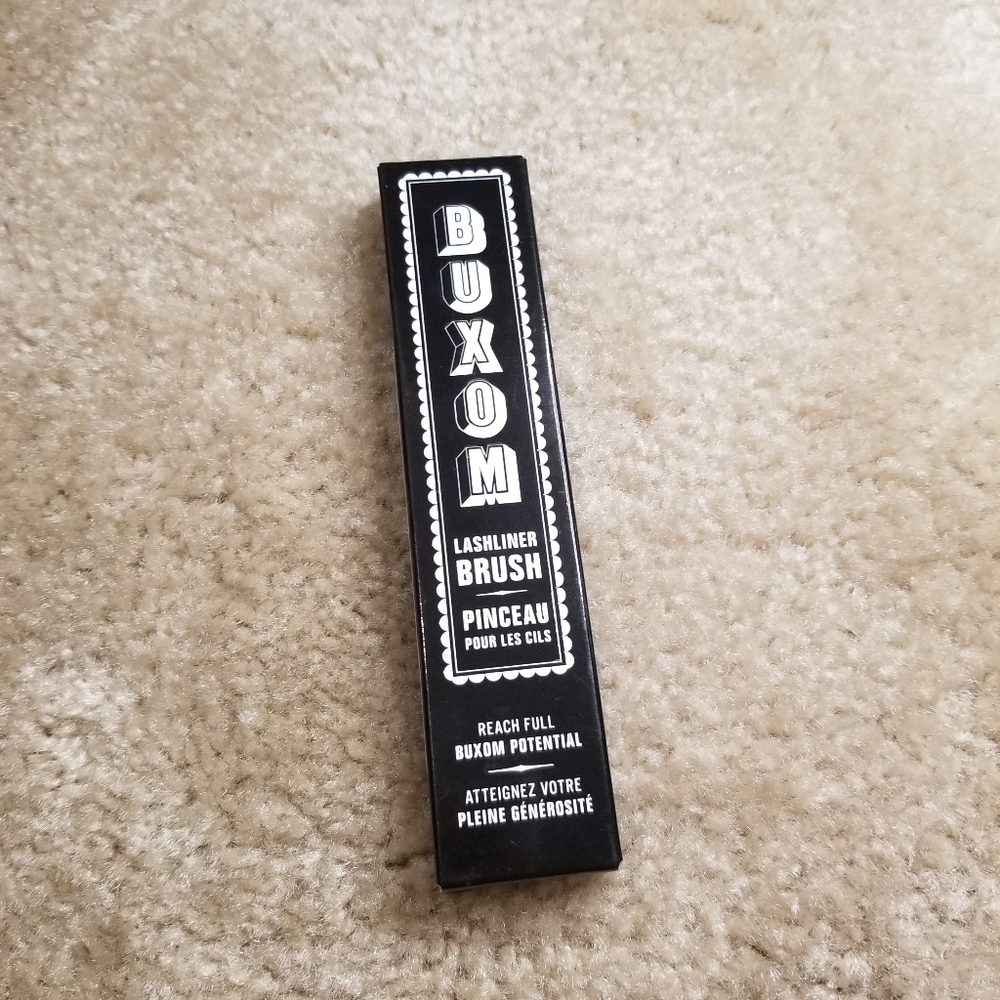 SOLD Makeup Bundle | Tarte Bare Minerals Boxom - Picture 6 of 8